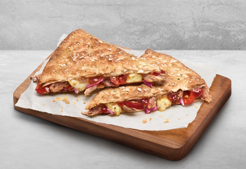 Pizza Fold - Sambal Tuna Blaze