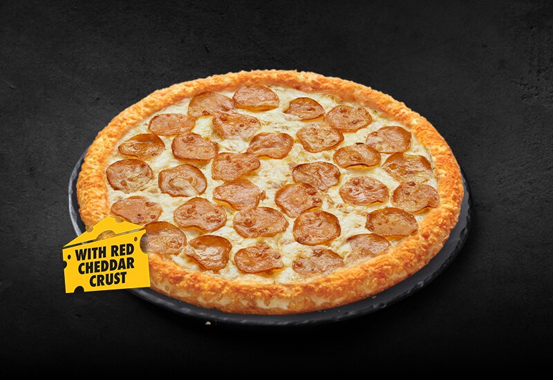 Chicken Pepperoni: Mozzarella Cheese Tarik with Red Cheddar Crust