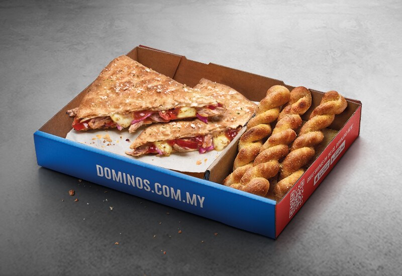 BoxKu Pizza Fold - Sambal Tuna Blaze